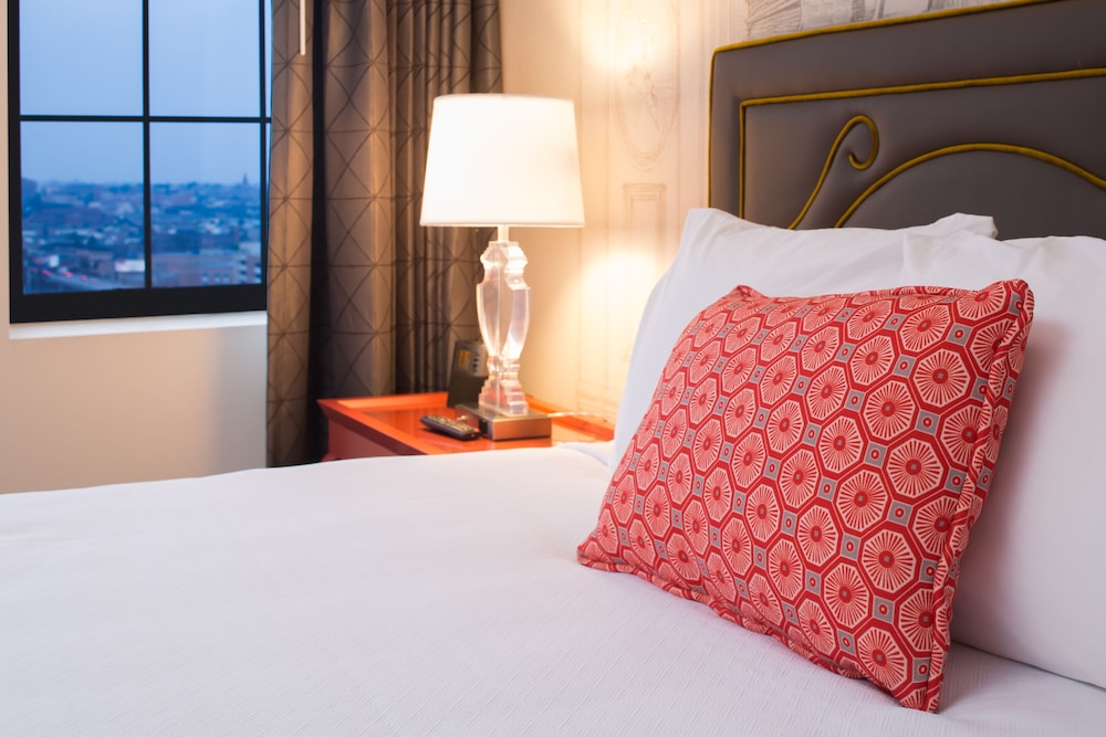 Hotel Indigo Baltimore Downtown 12/70