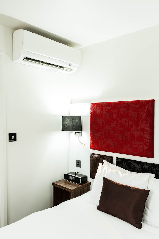 Best Western Chiswick Rooms 42/52