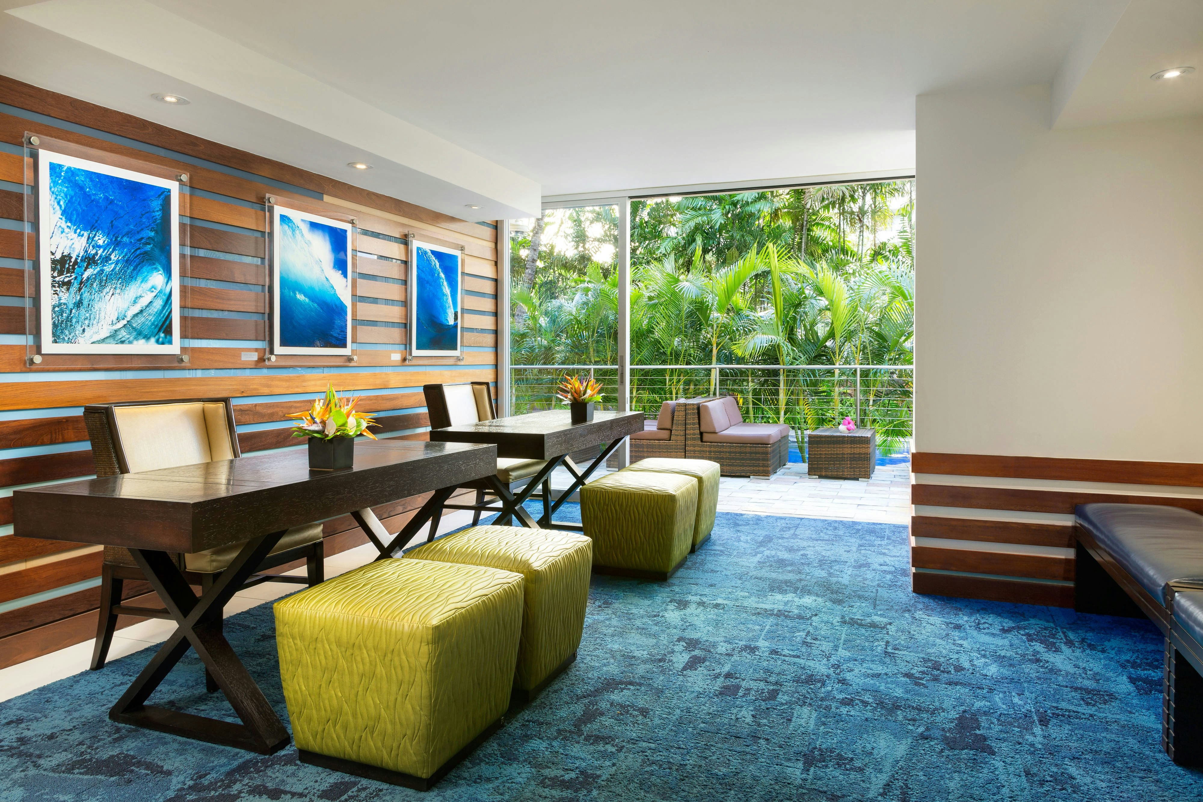 Courtyard By Marriott Waikiki Beach 8/14
