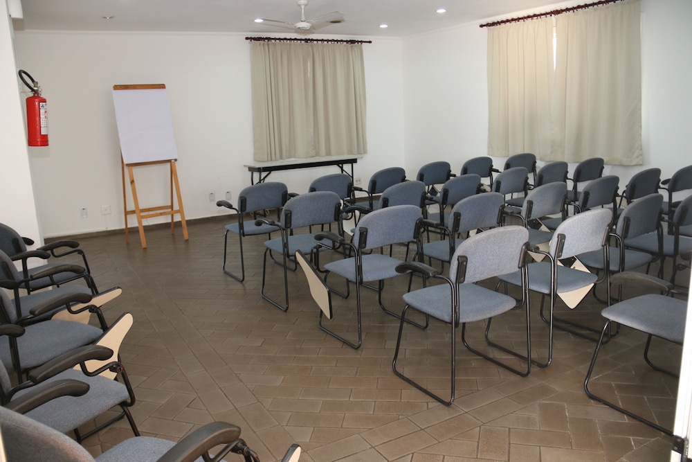 Hotel Jaguary 55/64