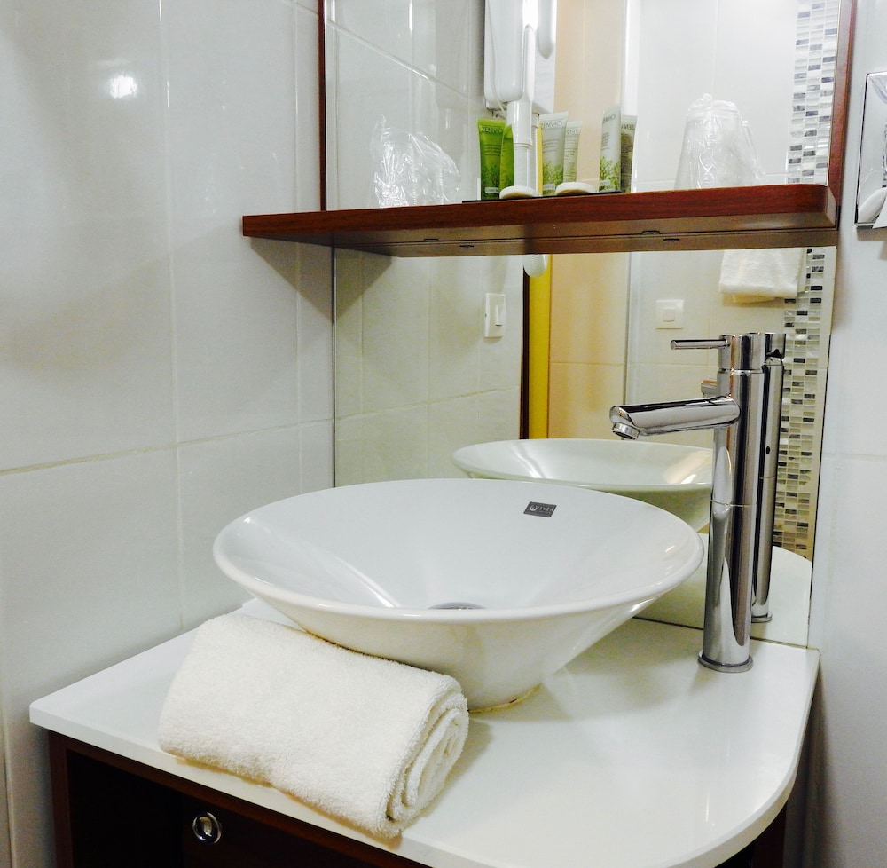 Massilia Hotel 49/50