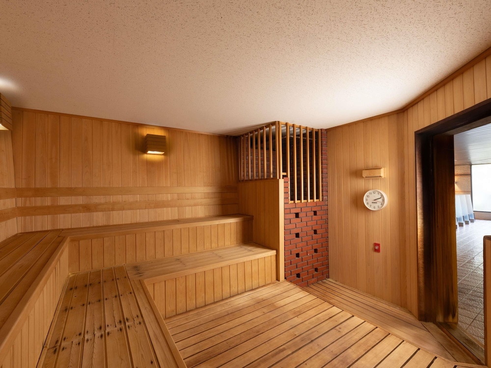 Mercure Kochi Tosa Resort & Spa 22/50