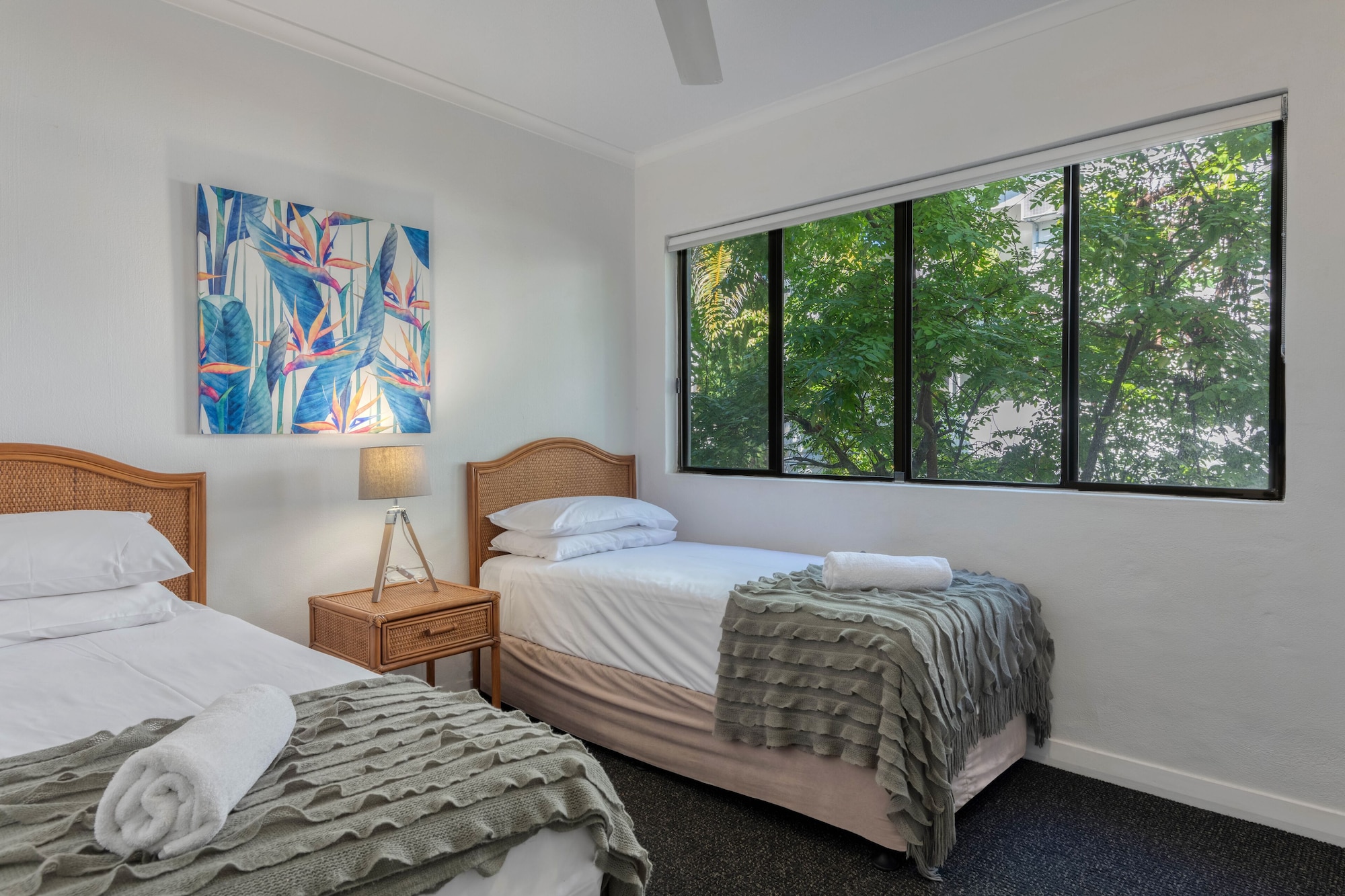 شقة بسرير كوين وسريرين منفصلين بغرفتي نوم، Tropical Reef Apartments Port Douglas 3/6