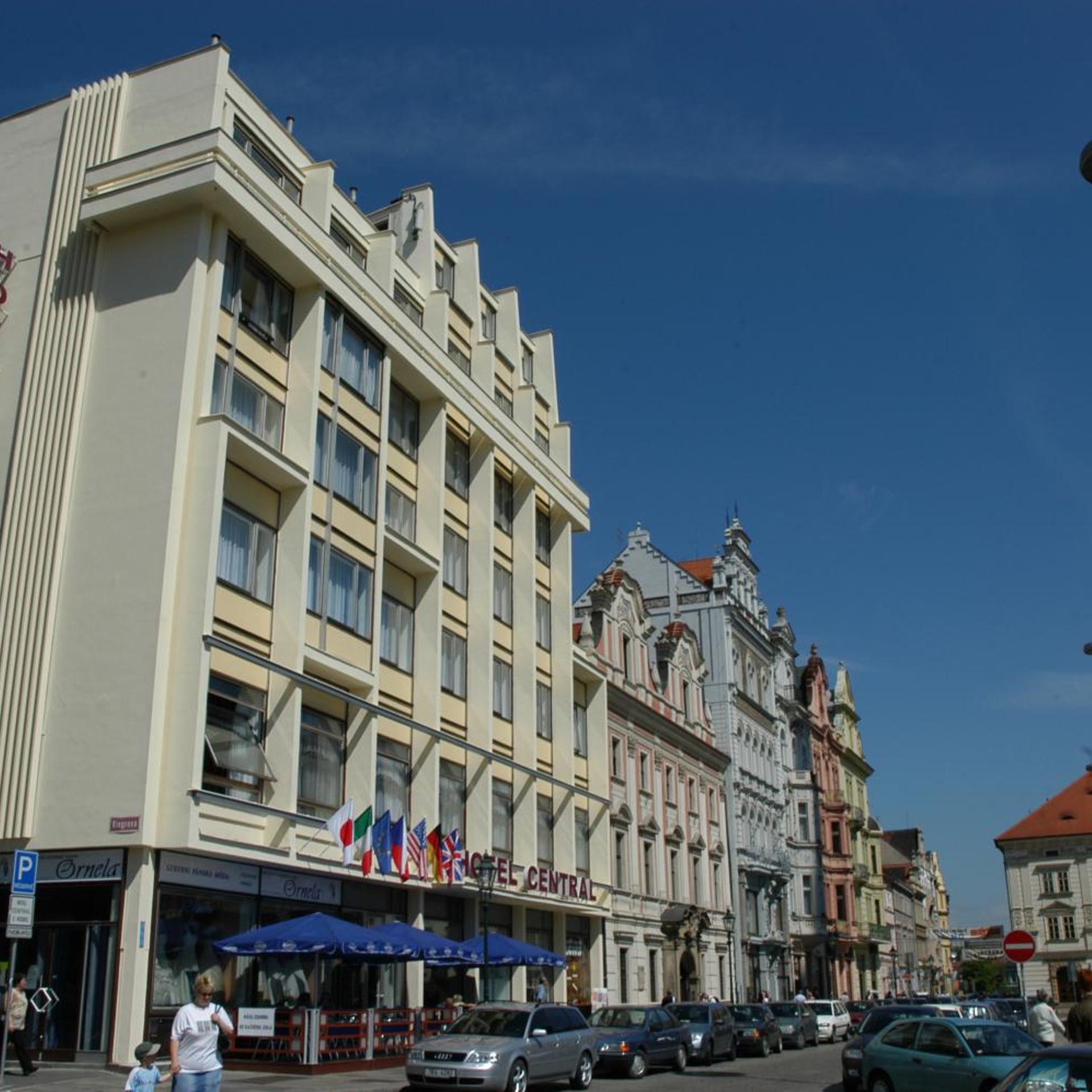 Hotel Central 6/50