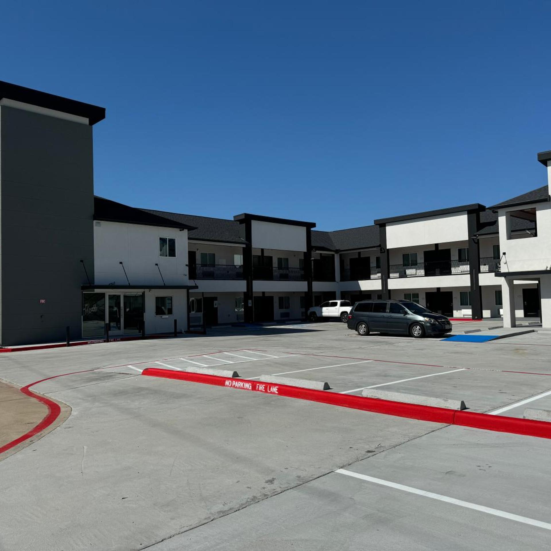 Crystal Inn Gessner- Near Sam Houston Racepark 12/17