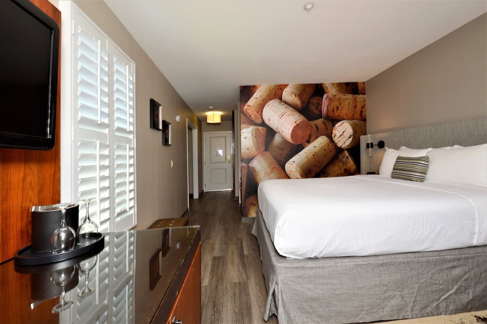 Hotel Indigo Napa Valley 12/62