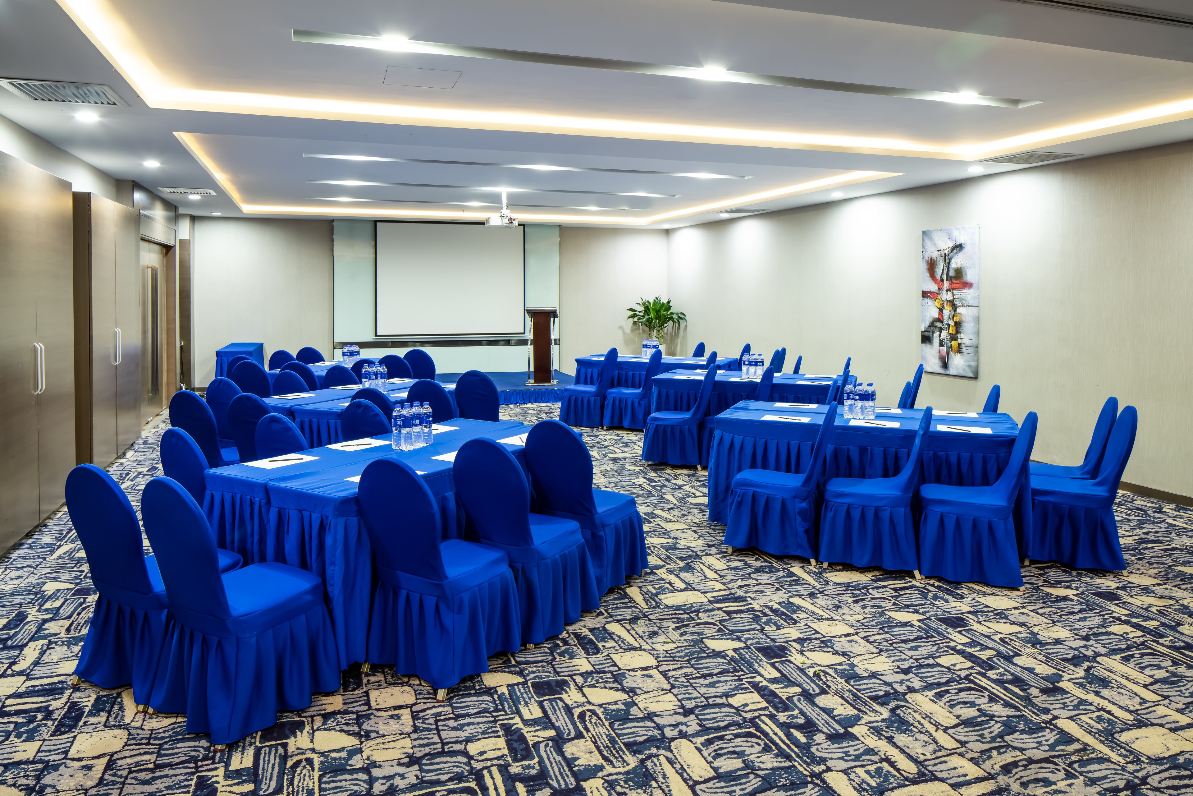 Holiday Inn Express SHENYANG NORTH STATION 25/36