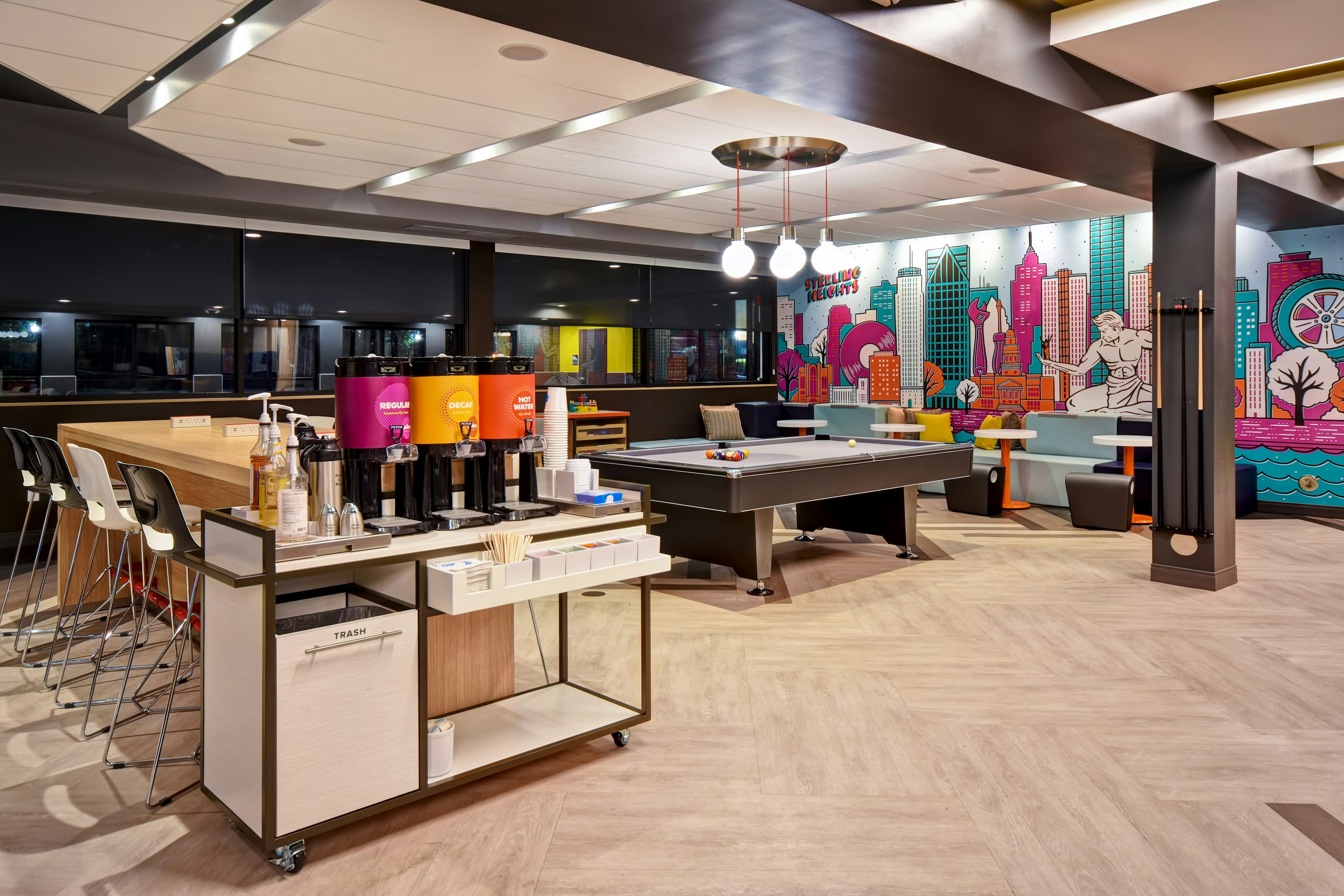 Tru by Hilton Sterling Heights Detroit 40/41