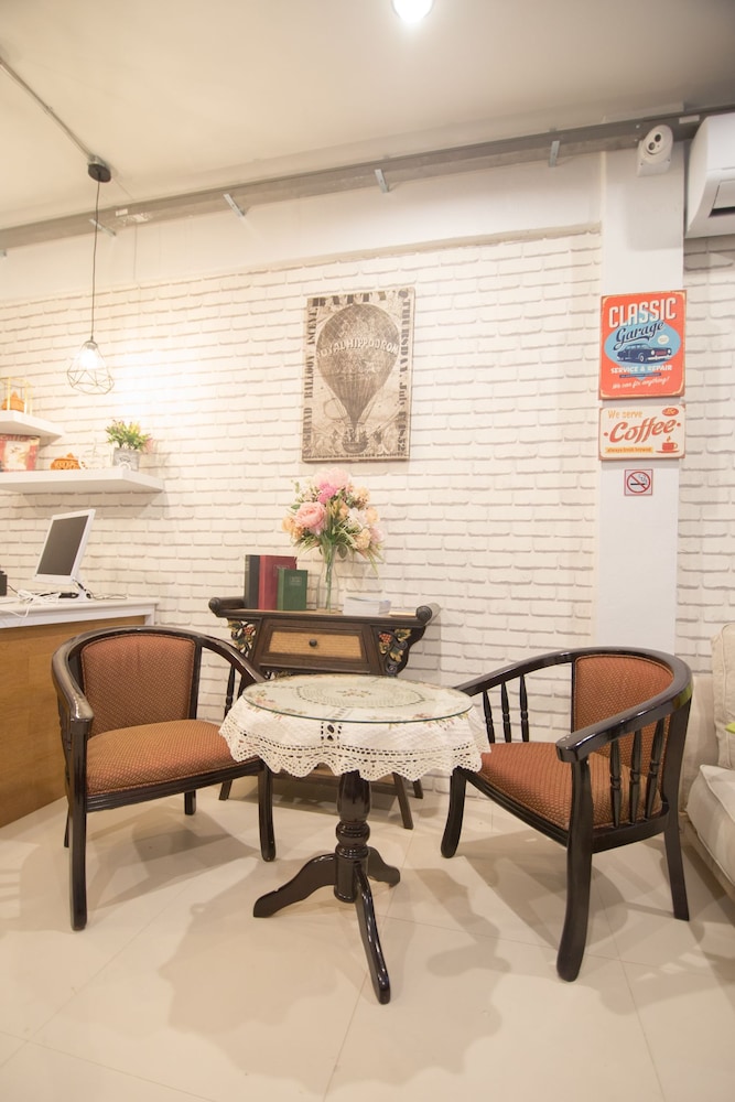 Suree House 26/42