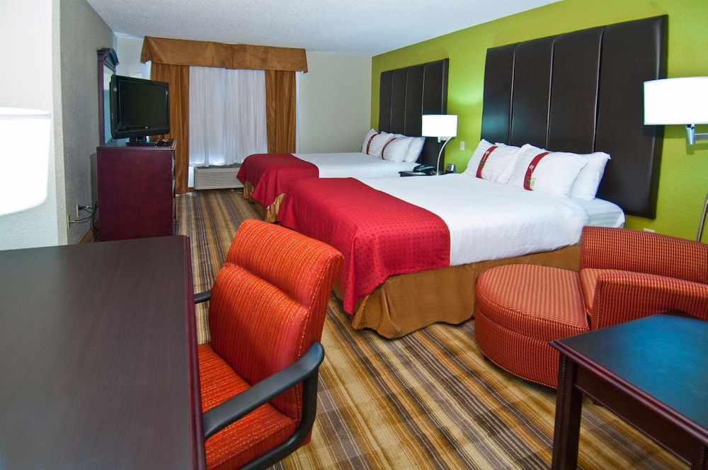 Holiday Inn Vicksburg 13/30