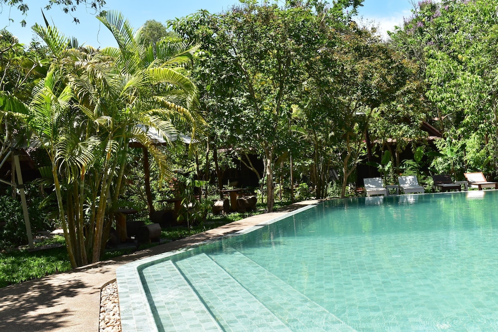 Palm Village Resort Spa 38/50