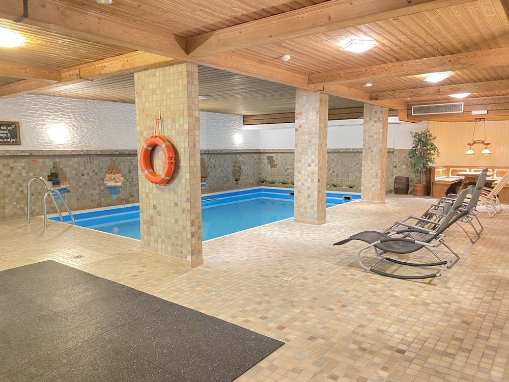 BURGHOTEL NURNBERG 33/62