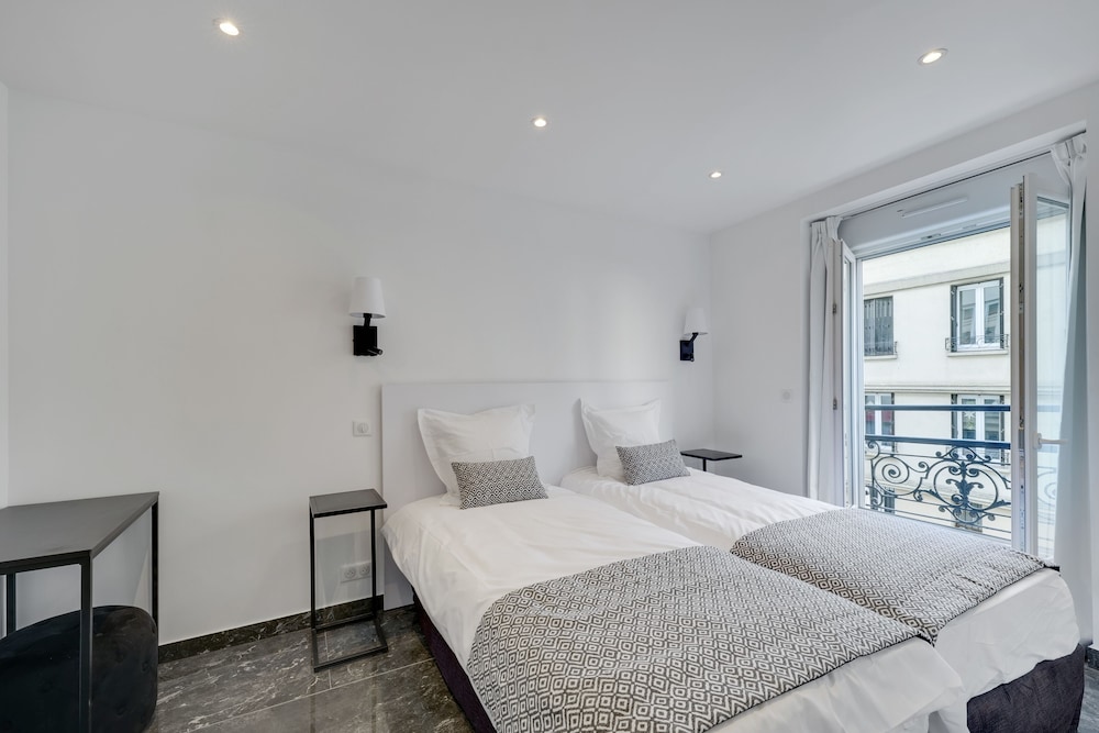 Le Bellevue 6/33
