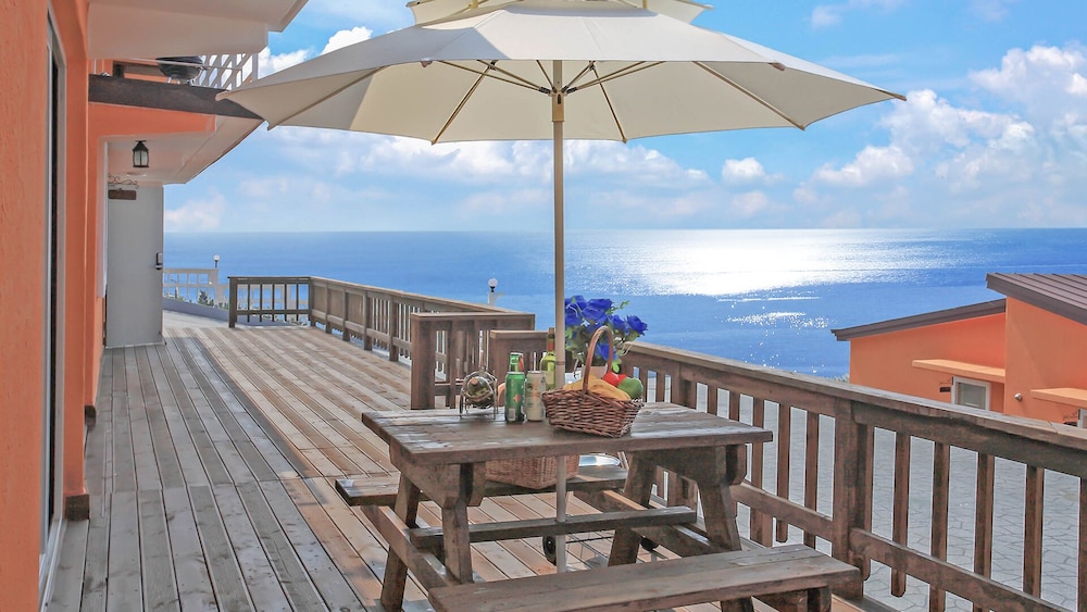 Namhae Bel Vienne Pension 6/50