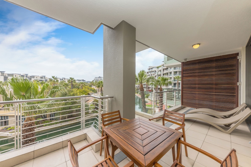 Lawhill Luxury Apartments 36/73