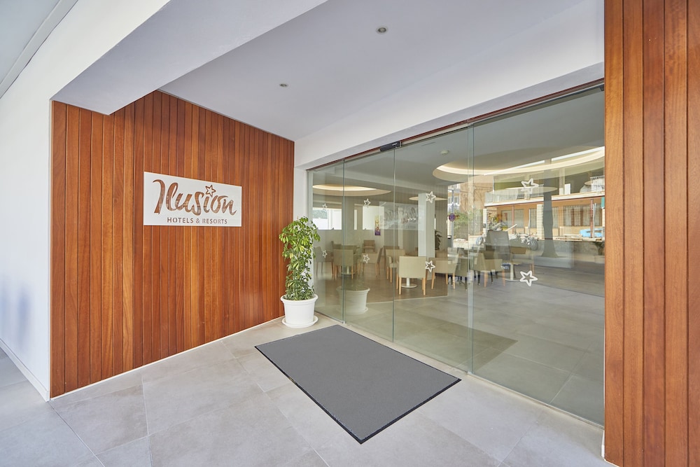 Lobby at Ilusion Moreyo - Adults Only, Cala Bona