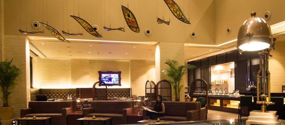Lemon Tree Premier City Center Gurgaon 33/53