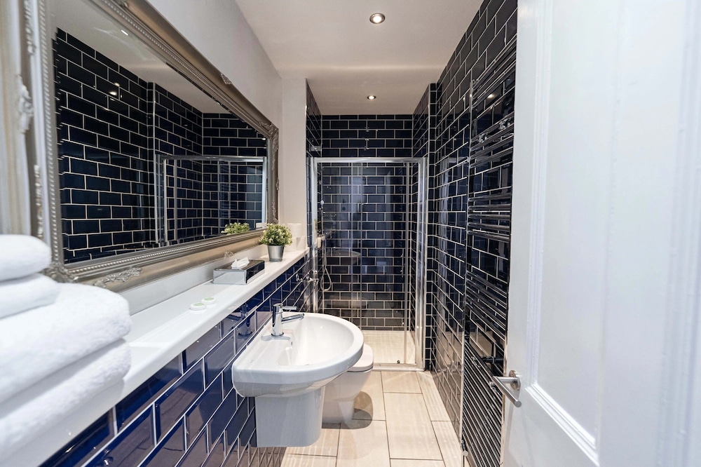 Hanover 71 Suites 31/39