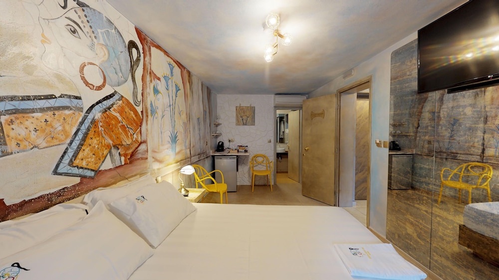 Leda Suites 9/50