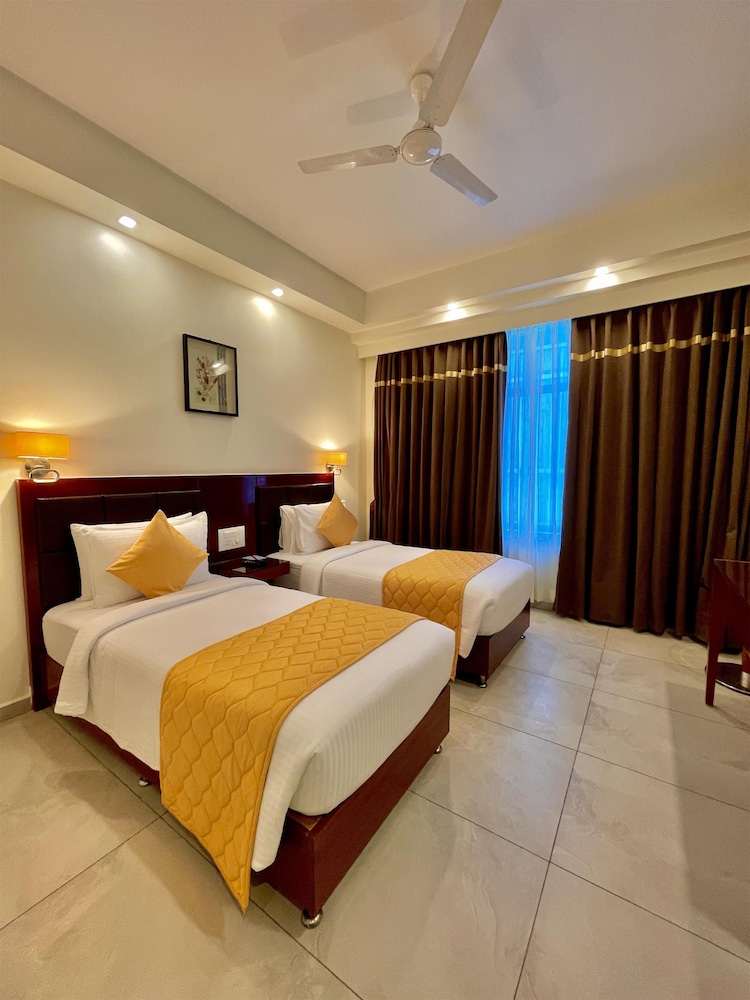 غرفة سوبيريور بسرير كينج، Best Western Tirupati Hotel 6/9