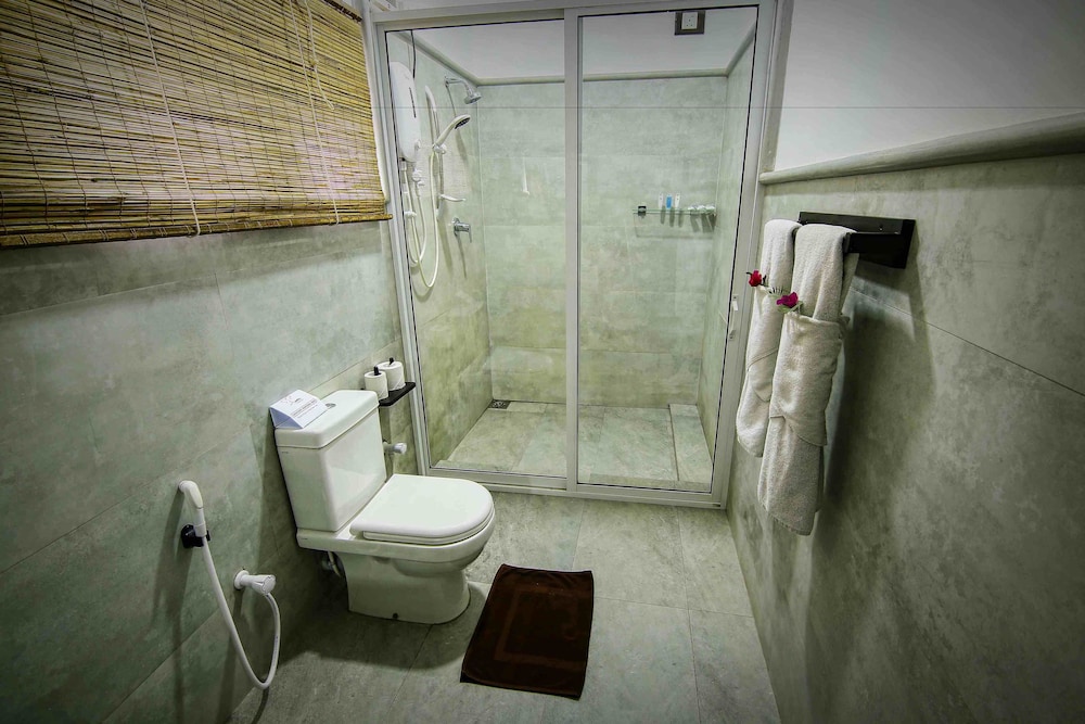 Elephas Resort & Spa 38/40