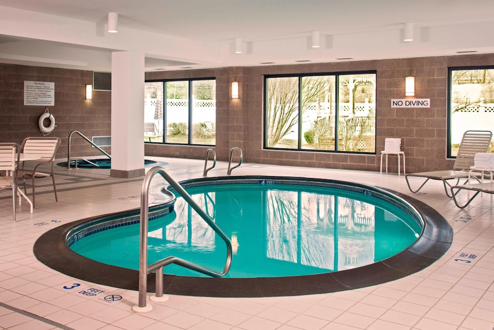 Courtyard By Marriott Newburgh Stewart Airport 1/41