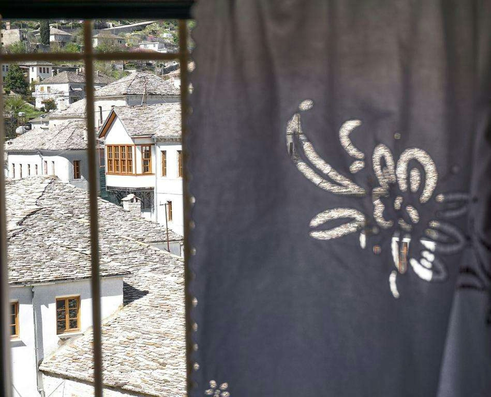 Argjiro Hotel 47/48
