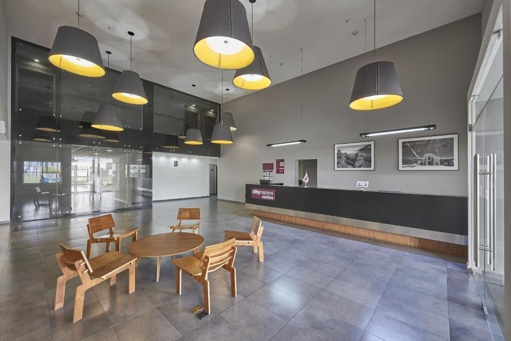 City Express Suites by Marriott San Luis Potosi 10/59
