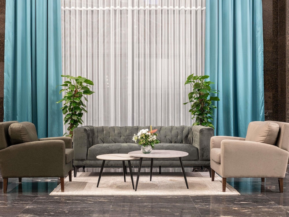 Movenpick Hotel Sarajevo 59/77