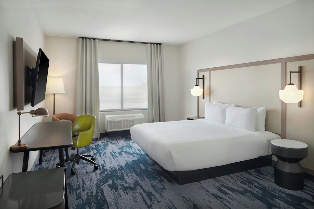 Fairfield by Marriott Inn & Suites Columbus 10/40