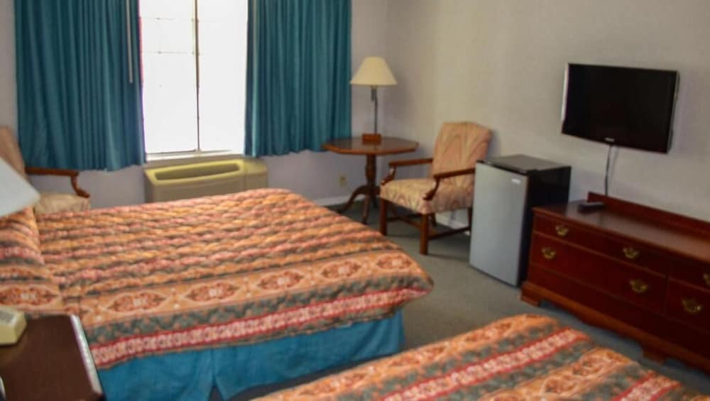Surrey Inn Hotel 10/61