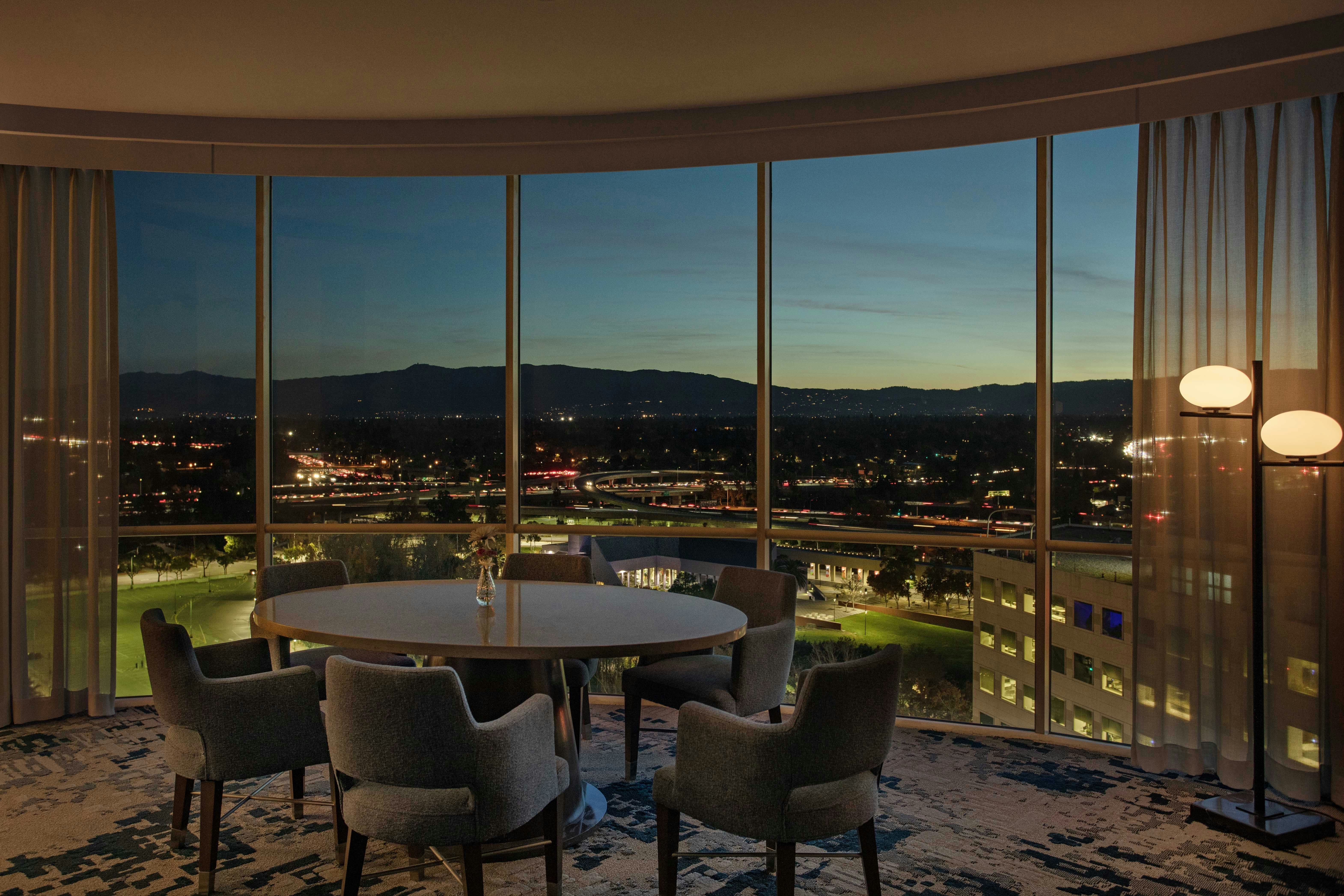 Hilton San Jose 35/64