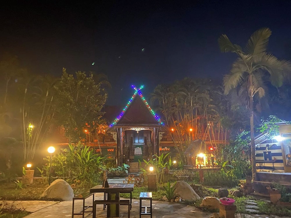 Viewdoi Art and Resort 50/58