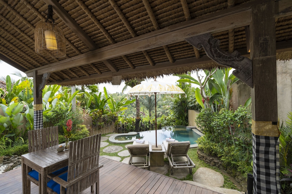 Puri Gangga Resort 63/77