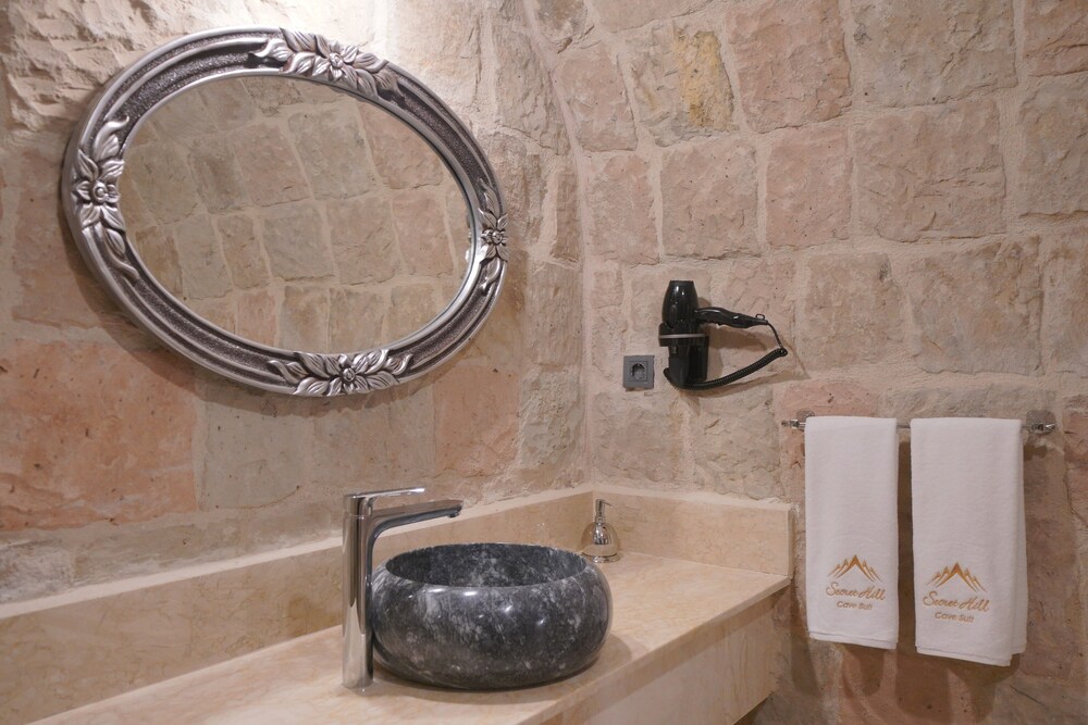 Cappadocia Secret Hill Cave Suites 28/47