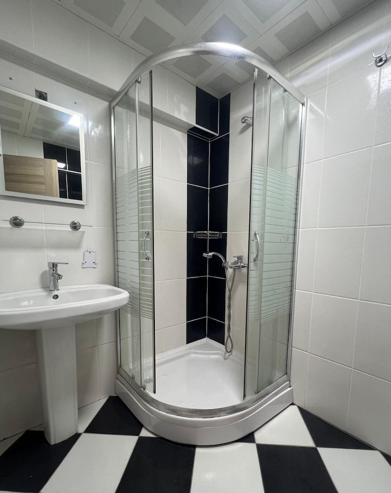 غرفة قياسية بسرير كوين، Club Palm Garden Keskin 9/9