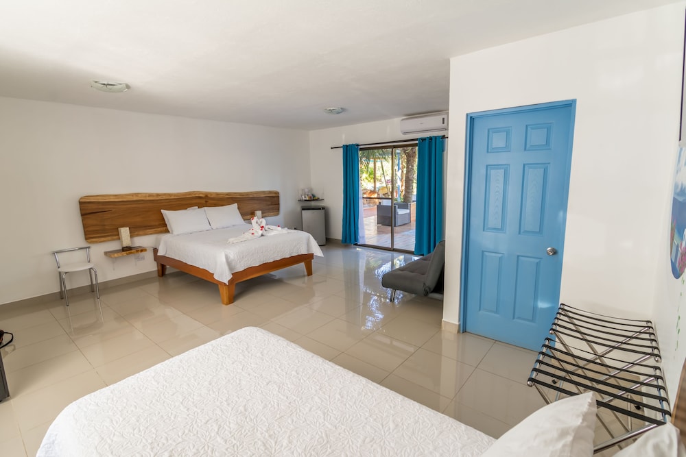 Hotel Ibiza 34/78