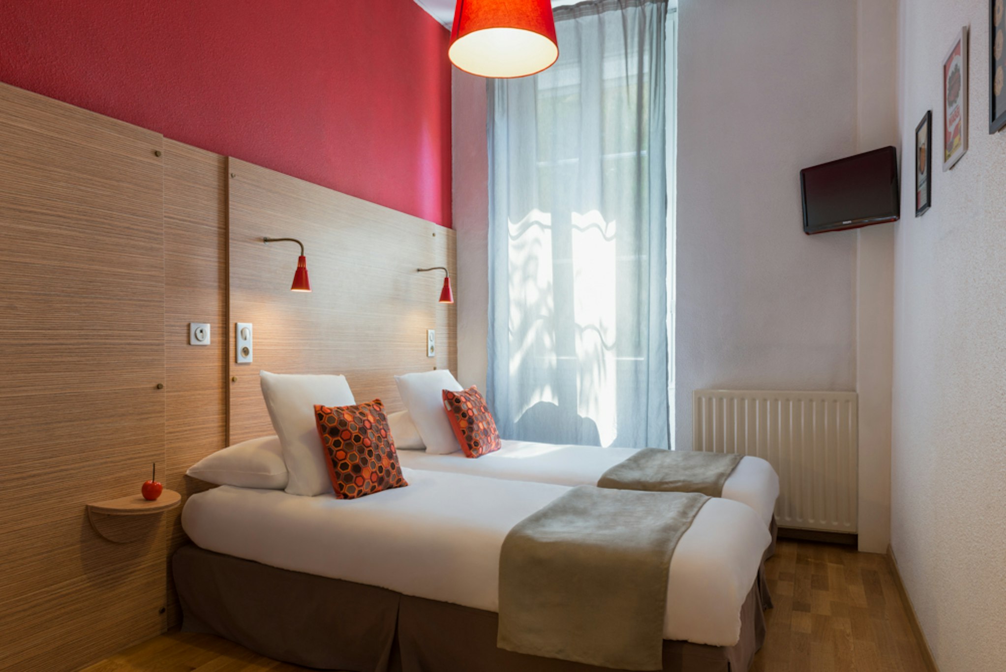 Hotel Edmond Rostand 14/45