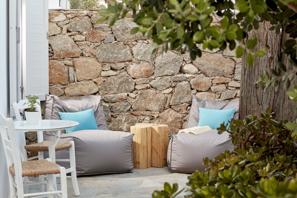 Mykonos Town Suites 38/46