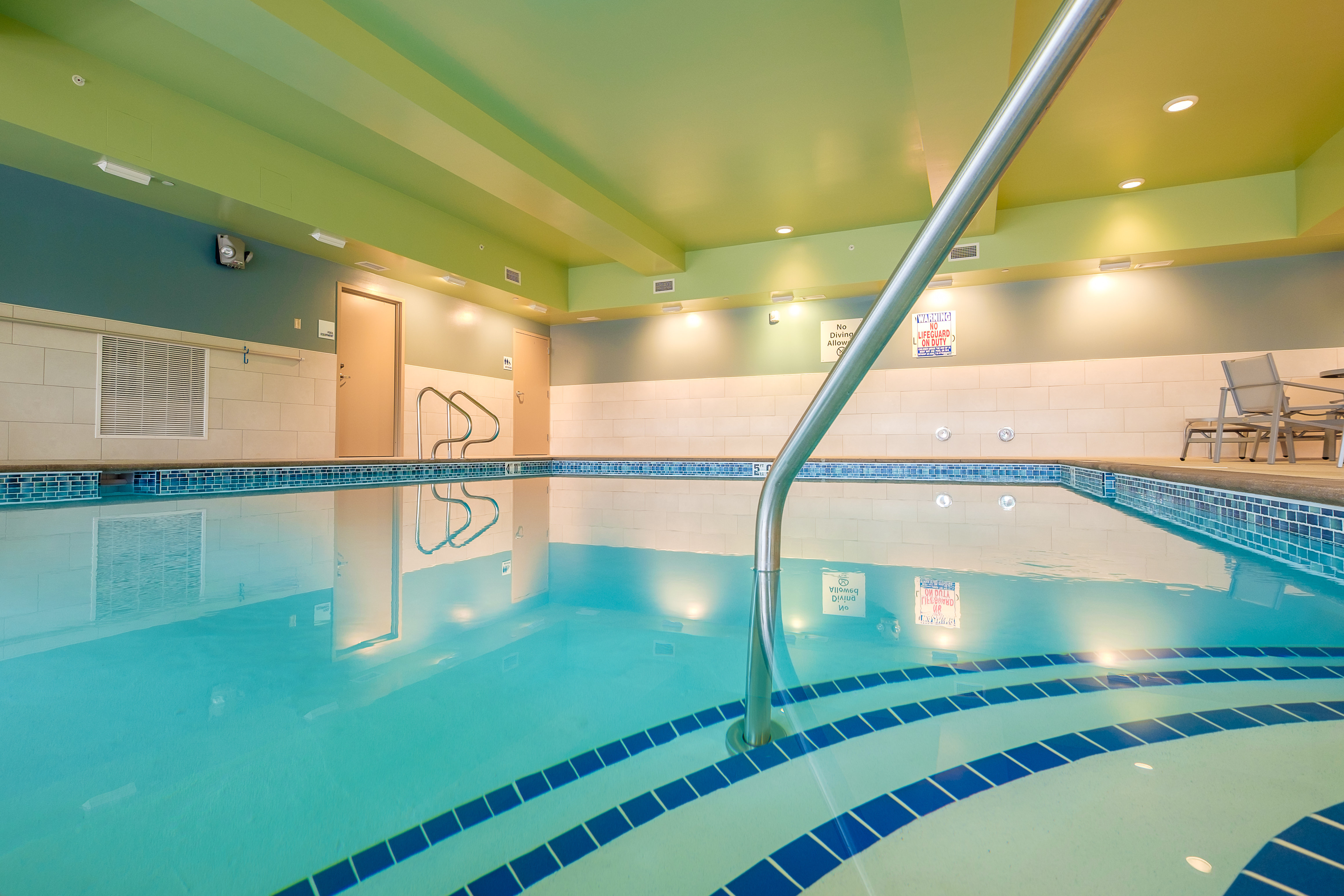 Holiday Inn Express And Suites Eagan Minneapolis Area 31/51