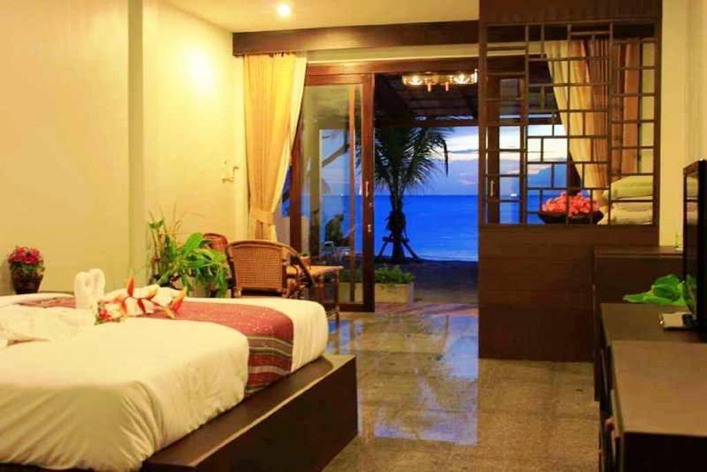 Peace Paradise Beach Resort 6/65