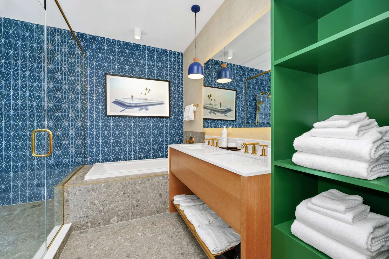 جناح بسرير كينج وسريرين كوين بغرفتي نوم، Embassy Suites By Hilton Orlando Sunset Walk 11/13