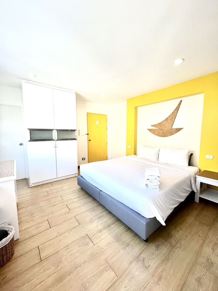 ECONOMY, DOUBLE BED