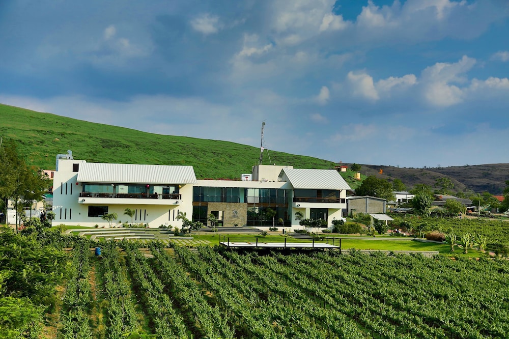 Regenta Resort Soma Vine Village 23/34