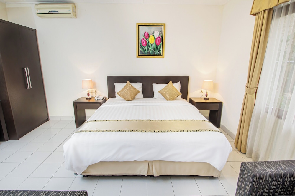 Ahadiat Hotel And Bungalow 15/50
