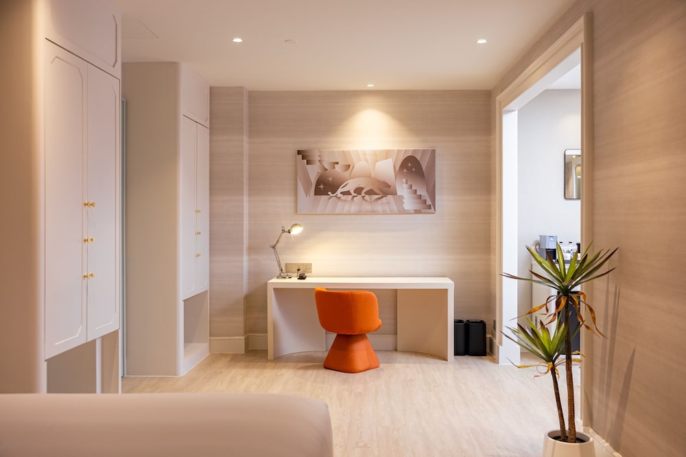 Aiden by Best Western Surawong Bangkok 32/48