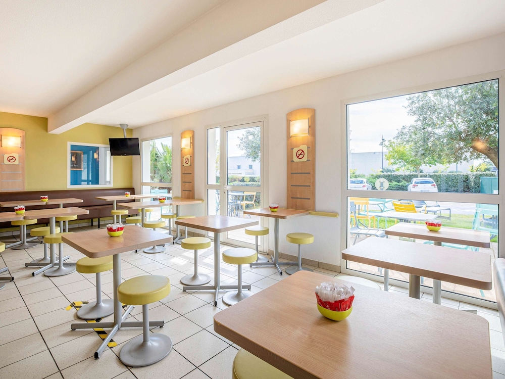 Ibis Budget Carcassonne Aeroport 44/54