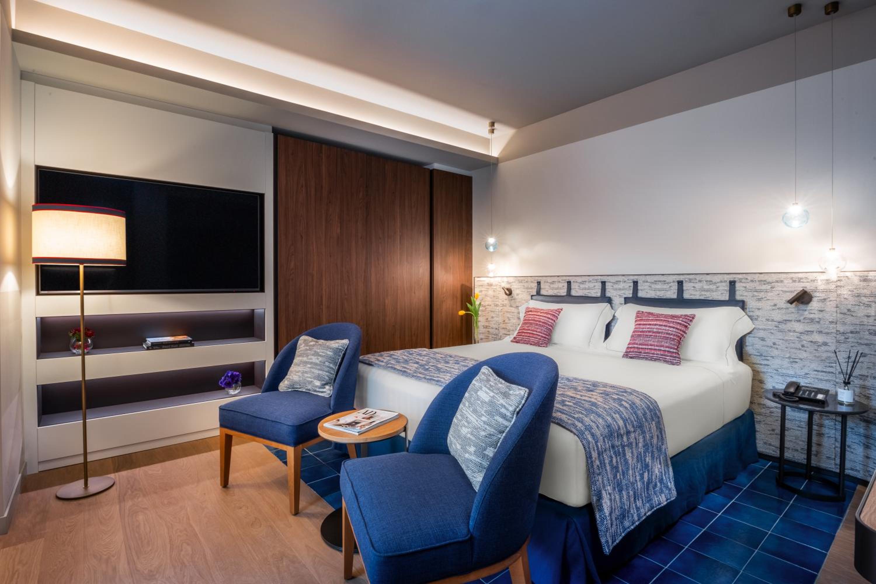 SUITE, GARDEN VIEW