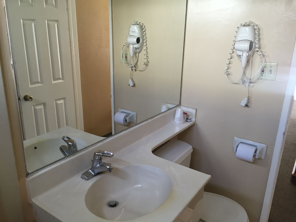 LYFE INN & SUITES by AGA - Beverly Hills 57/57
