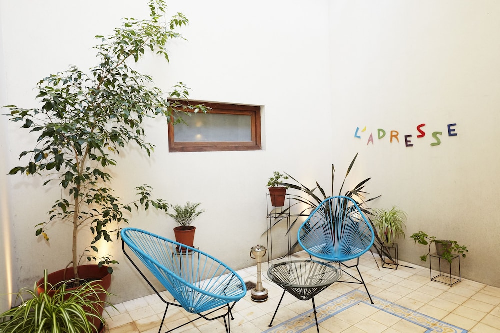 L Adresse Hotel Boutique 64/65